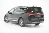 New 2025 Chrysler Pacifica Pinnacle image 5