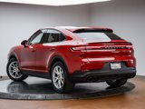 Certified 2025 Porsche Cayenne Coupe image 3