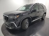 Certified 2024 Honda Pilot Touring image 3