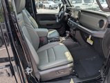 New 2025 Jeep Gladiator Mojave image 4
