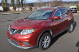 Used 2016 Nissan Rogue SV w/ SV Premium Package image 2