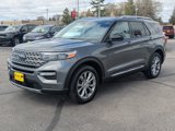 Used 2023 Ford Explorer Limited image 4