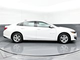 Used 2022 Chevrolet Malibu LS w/ Driver Confidence Package II image 4