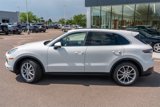 Used 2023 Porsche Cayenne image 3