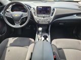 Used 2023 Chevrolet Malibu LT image 2