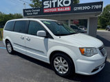 Used 2014 Chrysler Town & Country Touring image 2