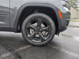New 2025 Jeep Grand Cherokee L Limited image 2