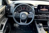 Used 2025 Nissan Pathfinder SV image 5