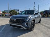 New 2025 Volkswagen Atlas Peak Edition SE image 3