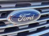 Used 2021 Ford Edge SEL w/ Convenience Package image 3