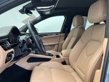 Used 2025 Porsche Macan image 5