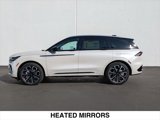 New 2025 Lincoln Nautilus Reserve image 3