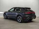 Used 2025 Porsche Macan image 3