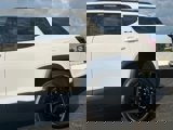Used 2023 GMC Acadia SLE w/ Driver Convenience Package image 6