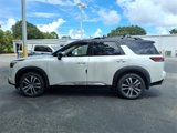 New 2025 Nissan Pathfinder Platinum image 4