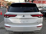 Used 2022 Mitsubishi Outlander SE image 5