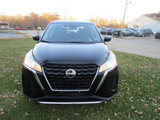 Used 2022 Nissan Kicks S image 2