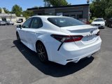 Used 2021 Toyota Camry SE image 5
