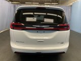 Certified 2024 Chrysler Pacifica Limited w/ Trailer Tow Group image 5