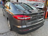 Used 2019 Ford Fusion SEL image 4