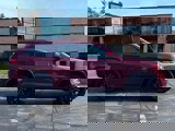 Used 2018 Jeep Grand Cherokee Altitude image 3