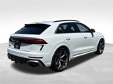 New 2025 Audi RS Q8 performance image 4
