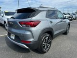Used 2024 Chevrolet TrailBlazer LT image 3