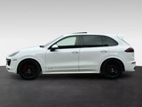 Used 2017 Porsche Cayenne GTS image 4