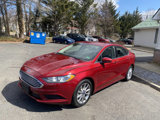 Used 2017 Ford Fusion SE image 2