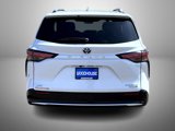 Used 2024 Toyota Sienna Platinum image 6