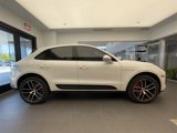 Used 2023 Porsche Macan S image 2