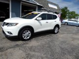 Used 2016 Nissan Rogue SV w/ SV Premium Package image 3