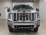 New 2025 GMC Sierra 3500 Denali w/ Denali Reserve Package image 2