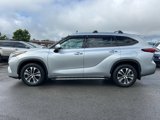 Used 2021 Toyota Highlander XLE image 6