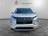 New 2025 Mitsubishi Outlander SE image 2