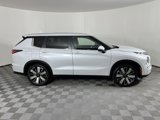 New 2025 Mitsubishi Outlander SE image 5