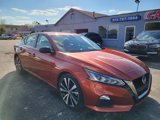 Used 2019 Nissan Altima 2.5 SR w/ SR Premium Package image 3