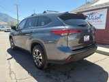 Used 2021 Toyota Highlander XLE image 3