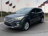 Used 2017 Ford Escape SE image 2