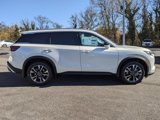New 2025 INFINITI QX60 Luxe w/ Vision Package image 2