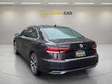 Used 2022 Volkswagen Passat 2.0T SE image 5