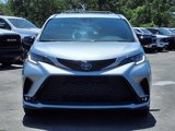Used 2024 Toyota Sienna XSE image 3