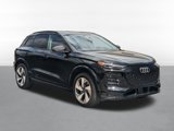 New 2025 Audi Q6 e-tron Premium image 3