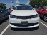 Used 2023 Chrysler Voyager LX image 2