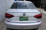 Used 2018 Volkswagen Passat 2.0T R-Line w/ R-Line Lighting Package image 4