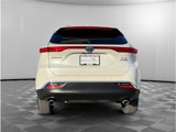 Used 2021 Toyota Venza XLE w/ Carpet Mat Package (TMS) image 4