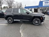 New 2025 Jeep Grand Cherokee Summit image 2