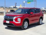 New 2025 Mitsubishi Outlander ES image 2
