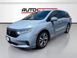 Used 2024 Honda Odyssey Touring image 3