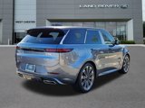 Used 2025 Land Rover Range Rover Sport Dynamic SE image 4